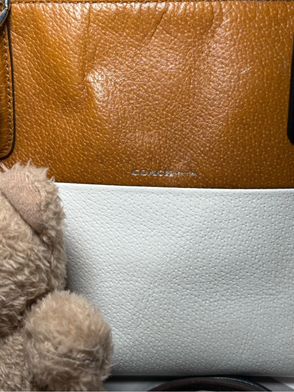Coach vintage YK2 Two-Tone Leather Satchel in Tan, White & Navy